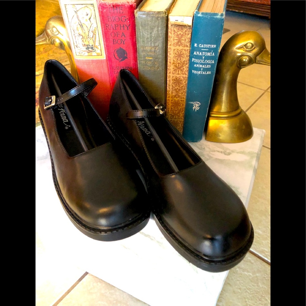 Platform black Mary Janes
